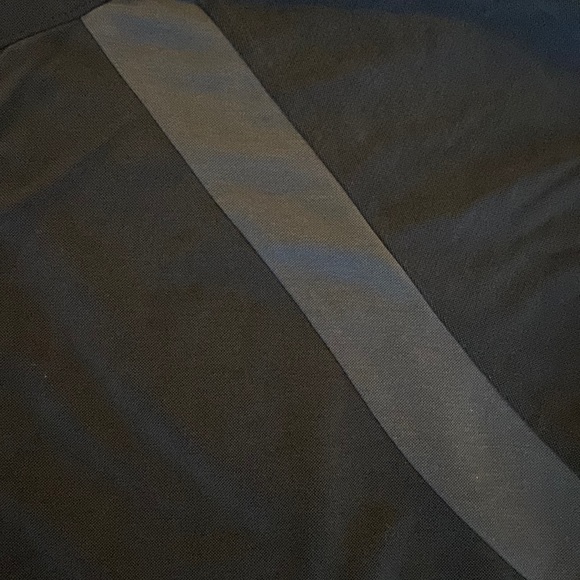 Victoria Sport Cropped Jacket Size Medium - Picture 5 of 6